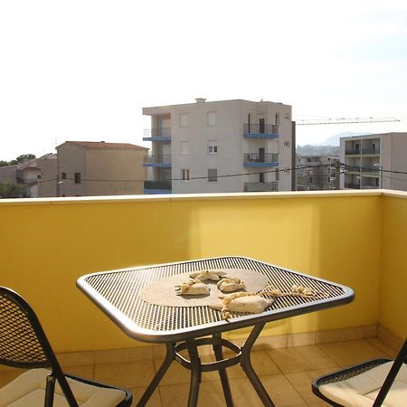 Apartment Mario Podstrana Kültér fotó