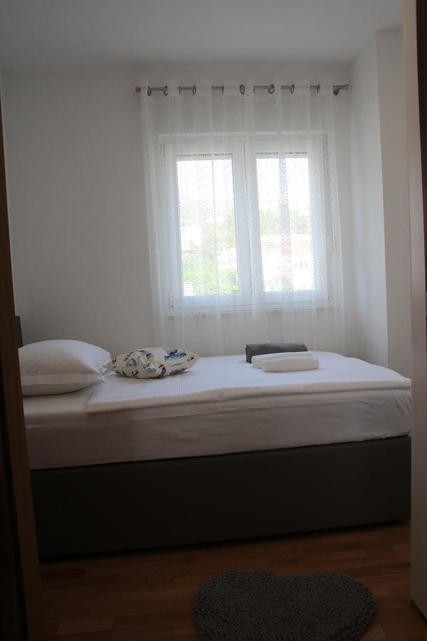 Apartment Mario Podstrana Kültér fotó